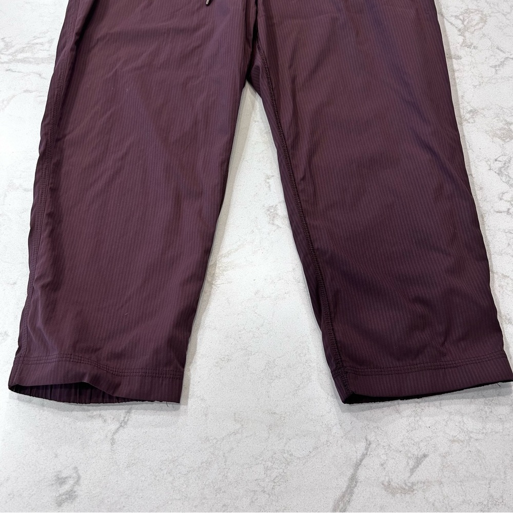 Lululemon Woman's Purple Crop Studio Pant Medium Rise size 6 - Picture 7 of 16